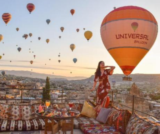 Kapadokya Göreme tarihi mağara otel terası